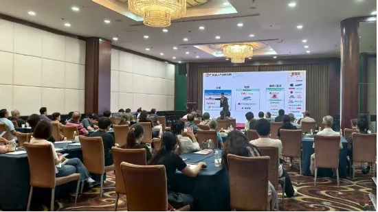 UP向上，投资有温度︱2025年中信保诚基金投资者服务活动第11站：在不确定的市场中，锚定长期稳健方向