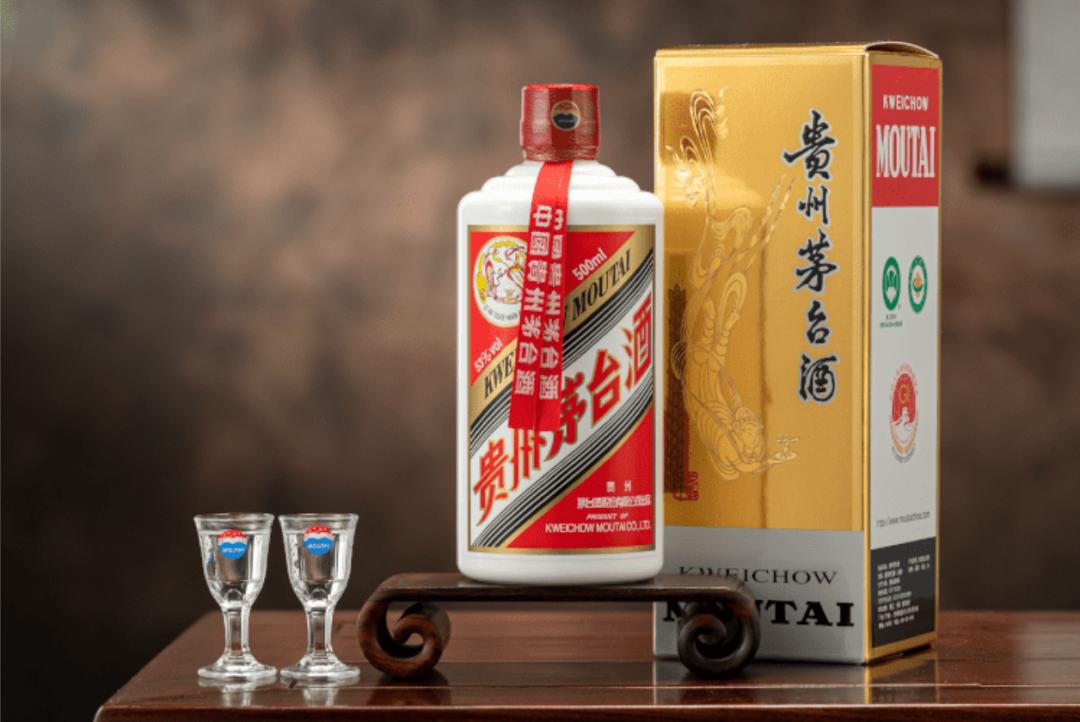 1499元飞天茅台“触电”受欢迎,i茅台的这一枪,打响了什么?